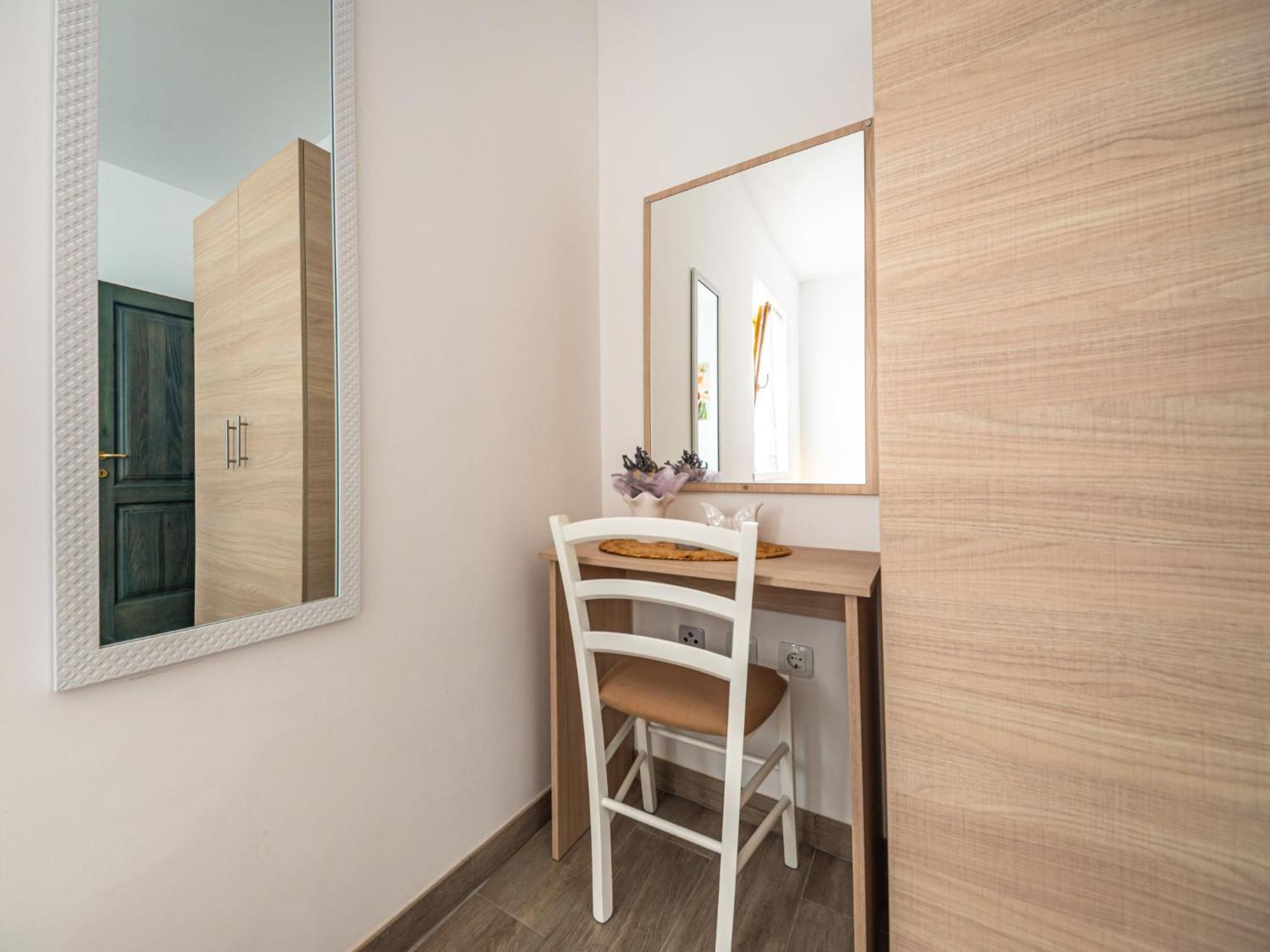 Apartment Val-4 By Interhome Sveti Juraj Exterior foto